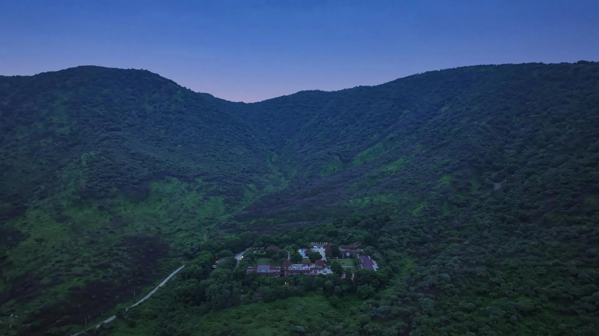 Anandam - A Luxury Resort In Udaipur